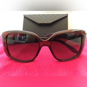 Gucci Brown oversized sunglasses